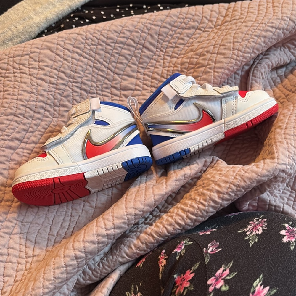Nike/jordan Kids Red and Blue Sneakers - Picture 2 of 4